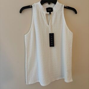 W5 Textured White Sleeveless Mock Neck Keyhole Top NWT Medium